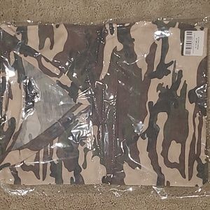 Medium camo t-shirt
